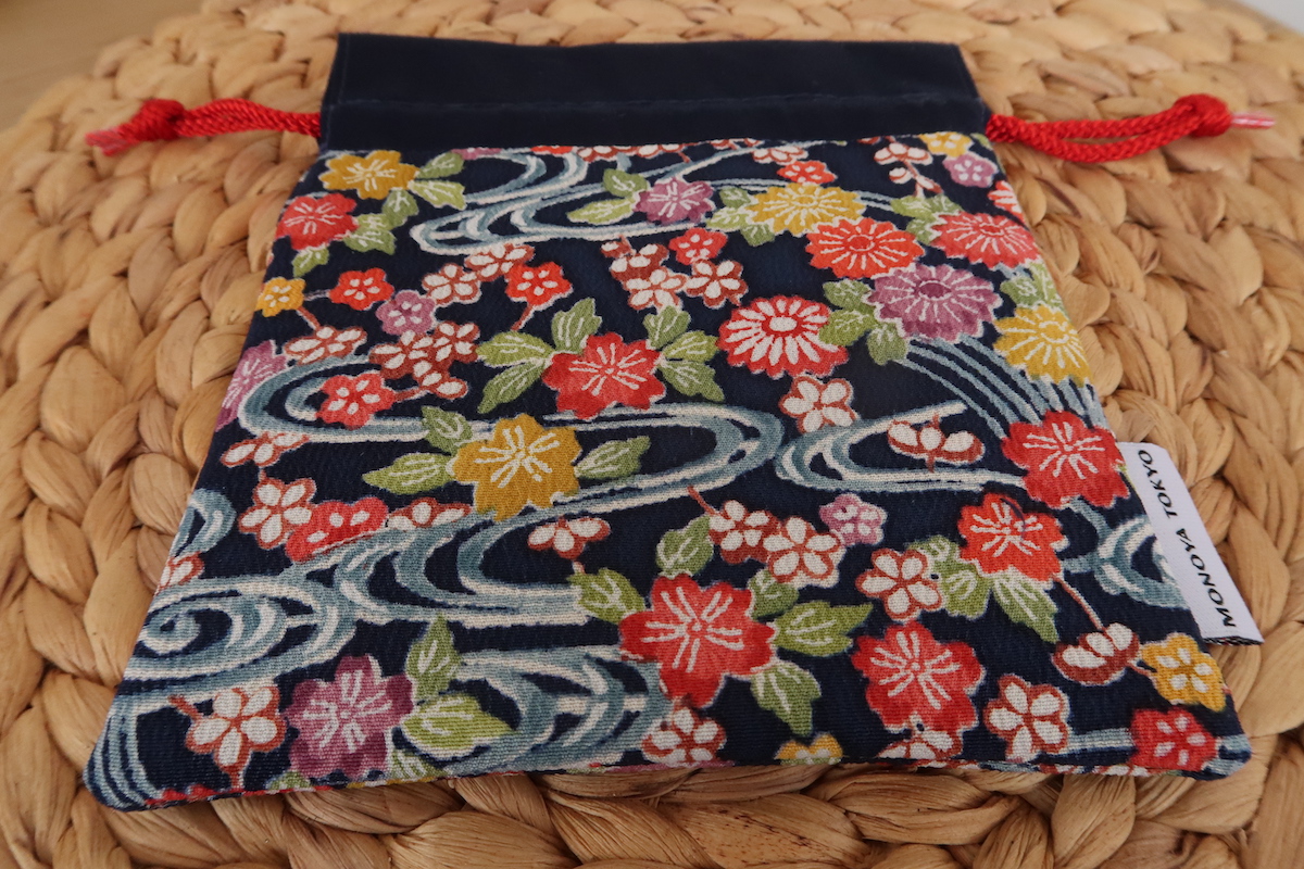 Bourse kinchaku - Kimono Recyclé - Fleurs japonaises – Image 5
